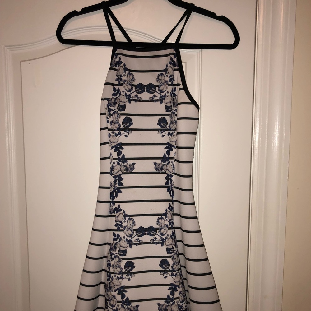 Minkink A-like scuba dress